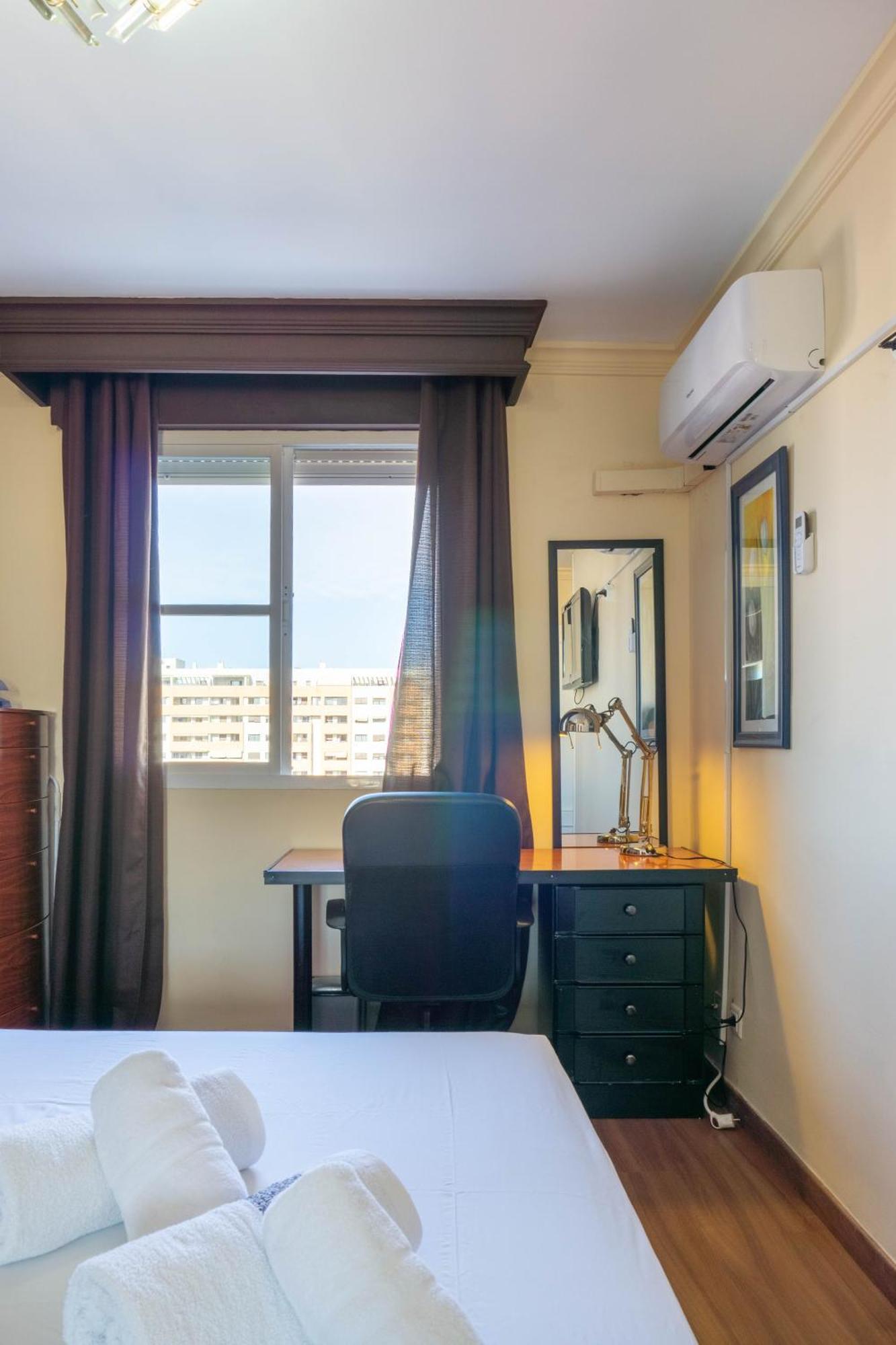Apartment Aconte Малага Экстерьер фото